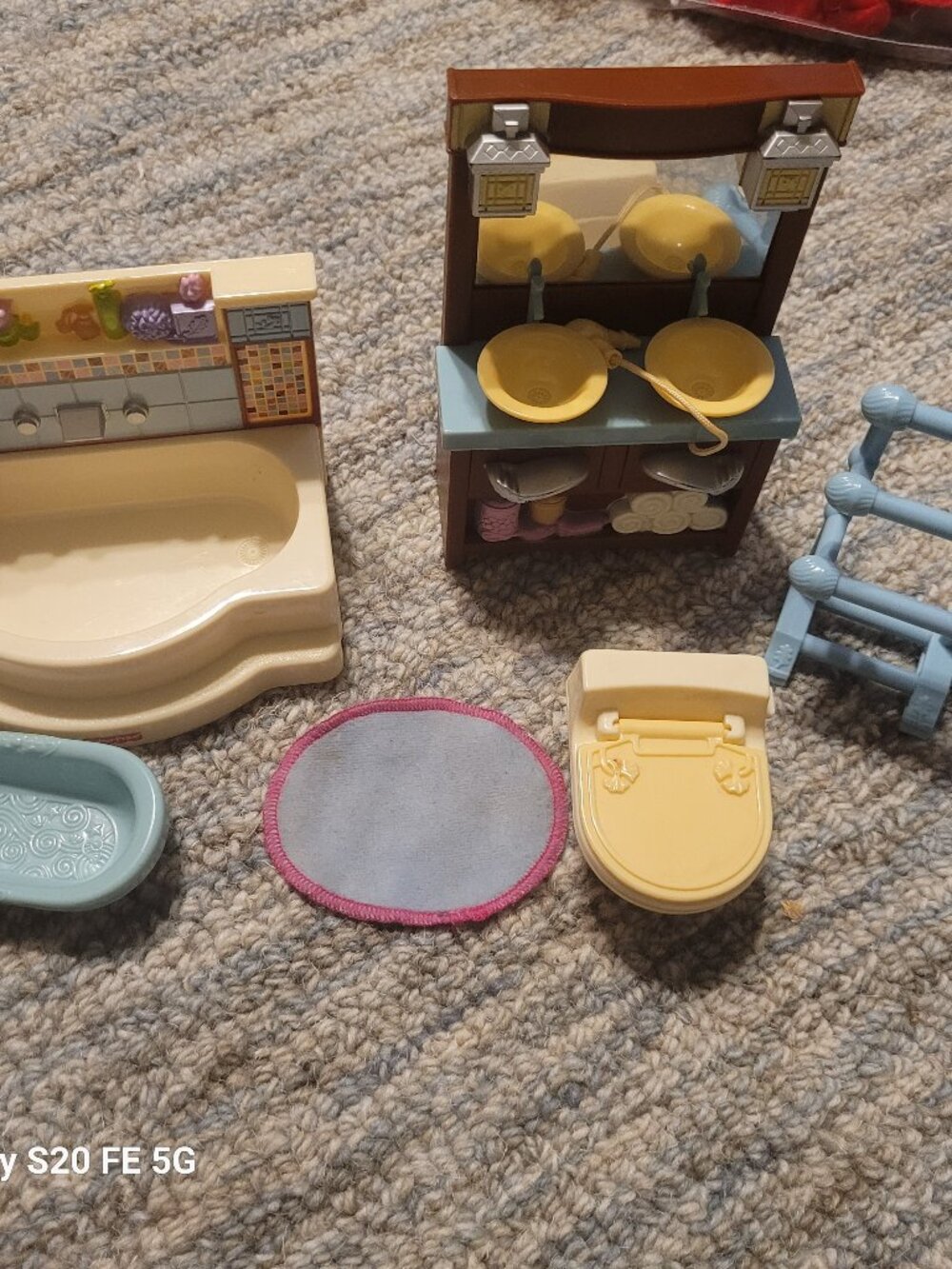 Fisher-Price 2008 Dollhouse Furniture